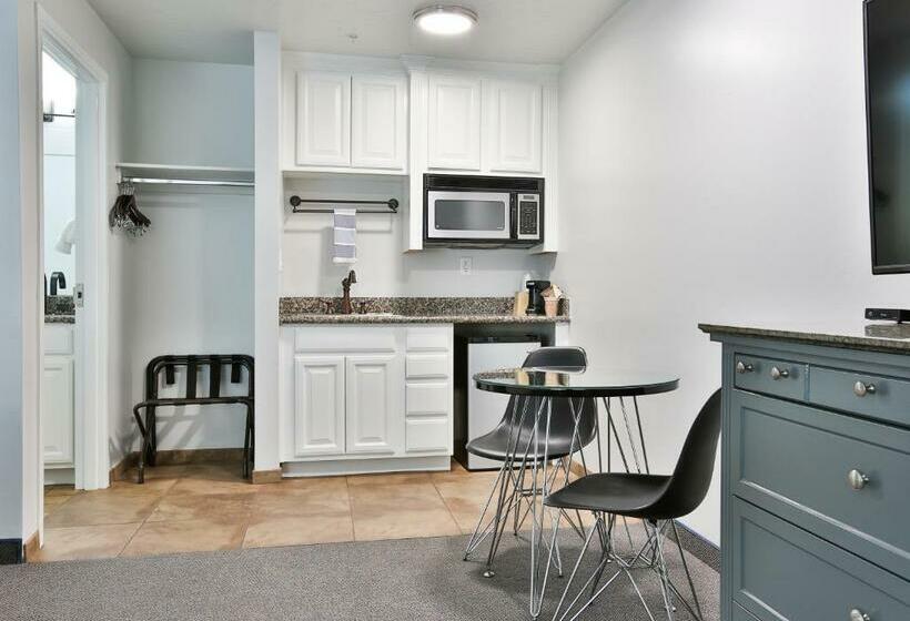 デラックススイート, The Chalet