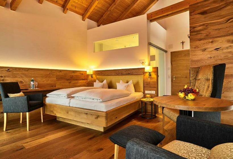 Люкс, Landhotel Geyer