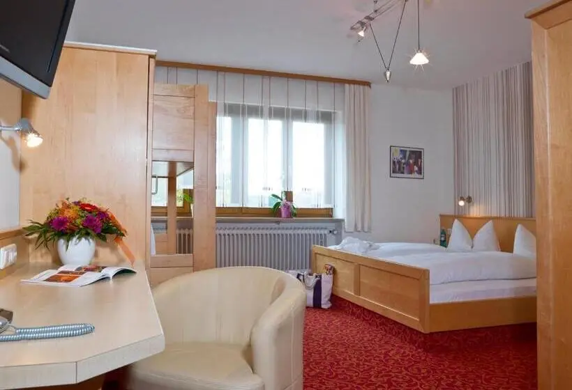 スタンダードトリプルルーム, Landhotel Geyer