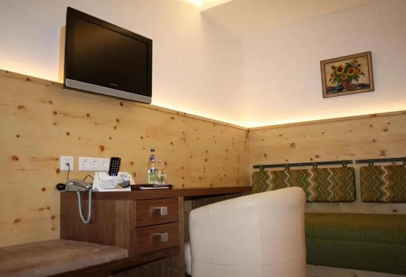スタンダードトリプルルーム, Landhotel Geyer