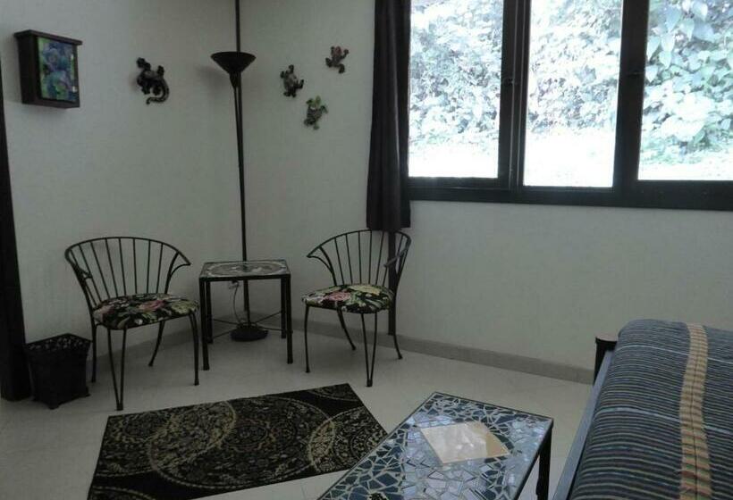 Стандартный Номер Кровать Кинг, Lucky Bug Bed And Breakfast