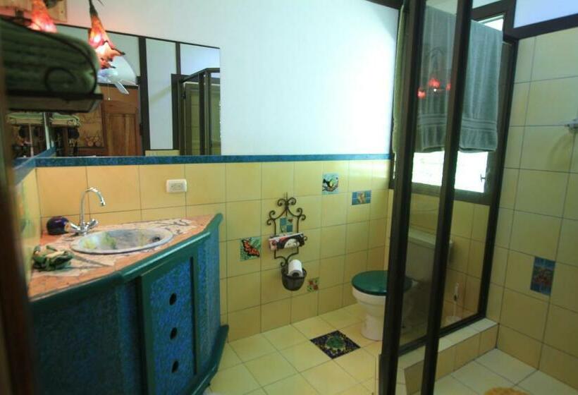 Стандартный Номер Кровать Кинг, Lucky Bug Bed And Breakfast