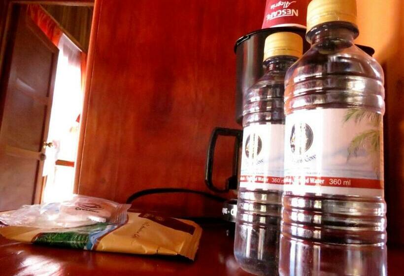 غرفة قياسية سرير كينج, Beach Break Resort & Cr Surf Camp