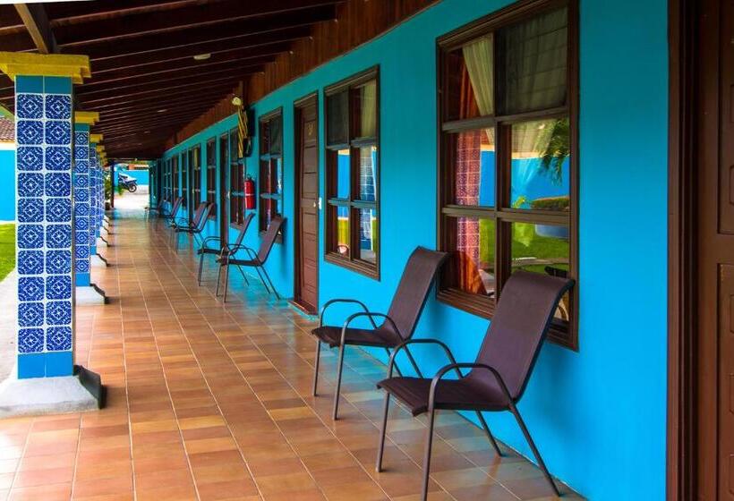 غرفة قياسية سرير كينج, Beach Break Resort & Cr Surf Camp