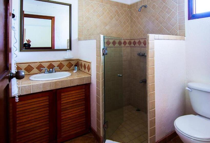 غرفة قياسية سرير كينج, Beach Break Resort & Cr Surf Camp