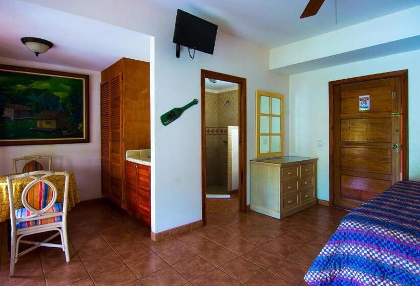 غرفة قياسية سرير كينج, Beach Break Resort & Cr Surf Camp