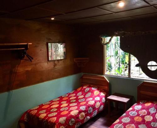 اتاق استاندارد یک تخته با سرویس بهداشتی مشترک, Spanish By The River Turrialba