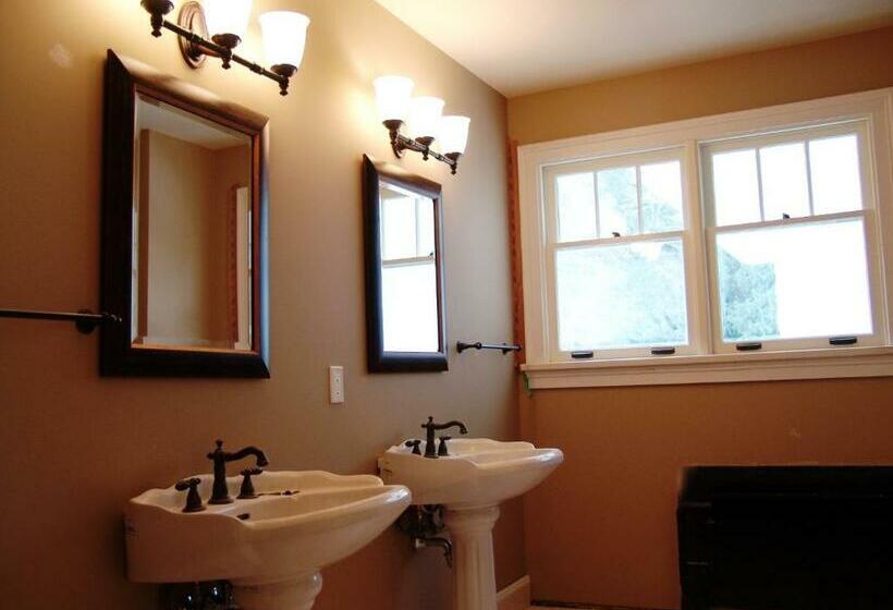 חדר סטנדרט עם מיטת קינג, Crown Mansion Boutique Hotel & Villas