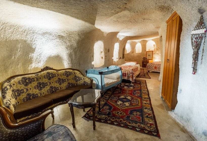 סוויטה משפחתית, Amber Cave Suites