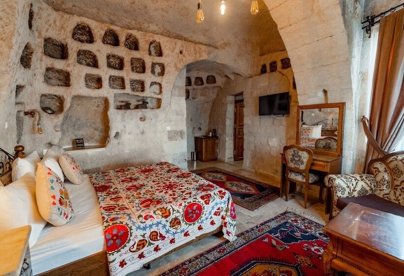 סוויטה עם ג'קוזי, Amber Cave Suites