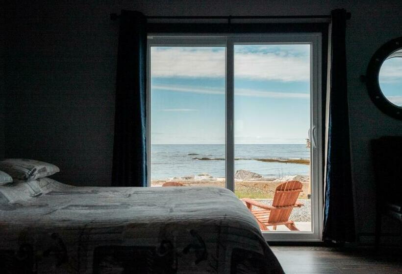 스탠다드 4인용 룸 바다전망, Auberge Du Vieux Faubourg