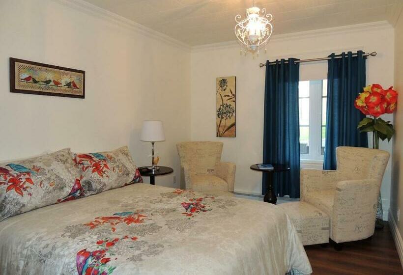 스탠다드 룸, Auberge Du Vieux Faubourg