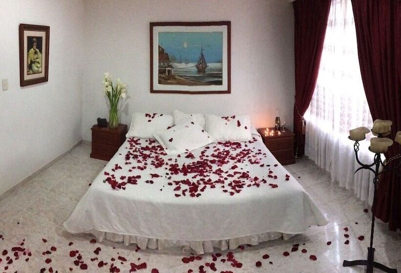 חדר סטנדרט, Bolivar Plaza