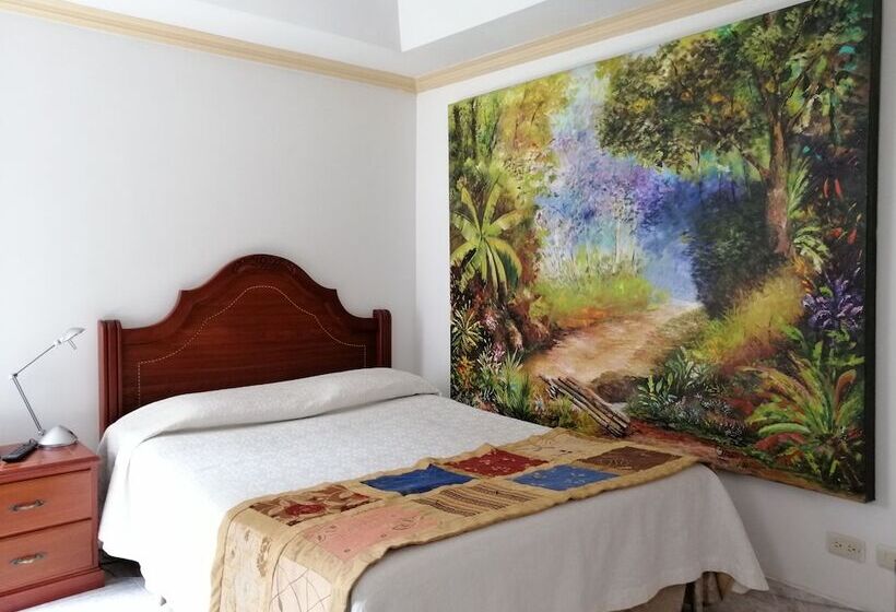 חדר סטנדרט, Bolivar Plaza