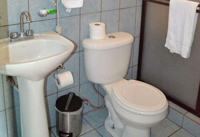 غرفة فردية  مطلة على الحديقة, Casa Tropical