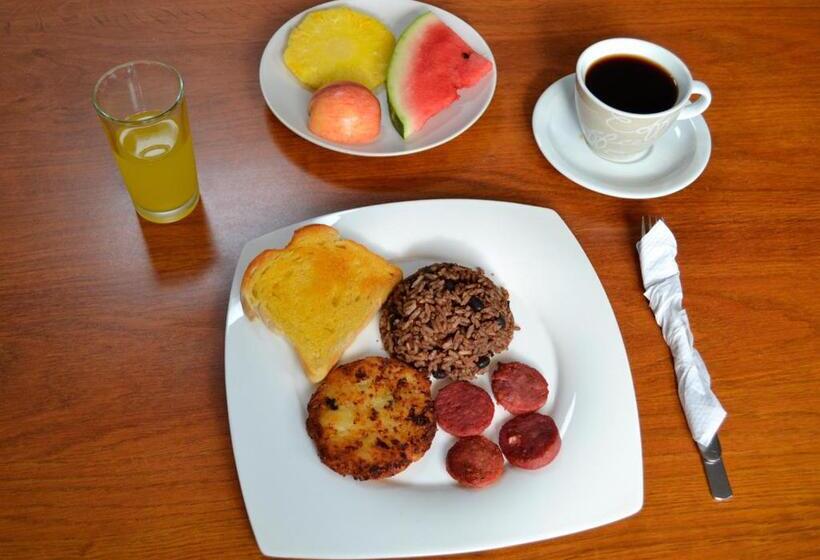 غرفة عائلية مطلّة علي الحديقة, Casa Tropical