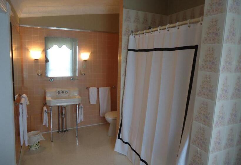 스탠다드 룸 킹사이즈 침대, Governor's Mansion Inn