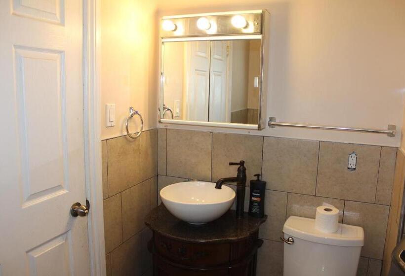 带共用浴室的标准房间, Mac Bed And Breakfast