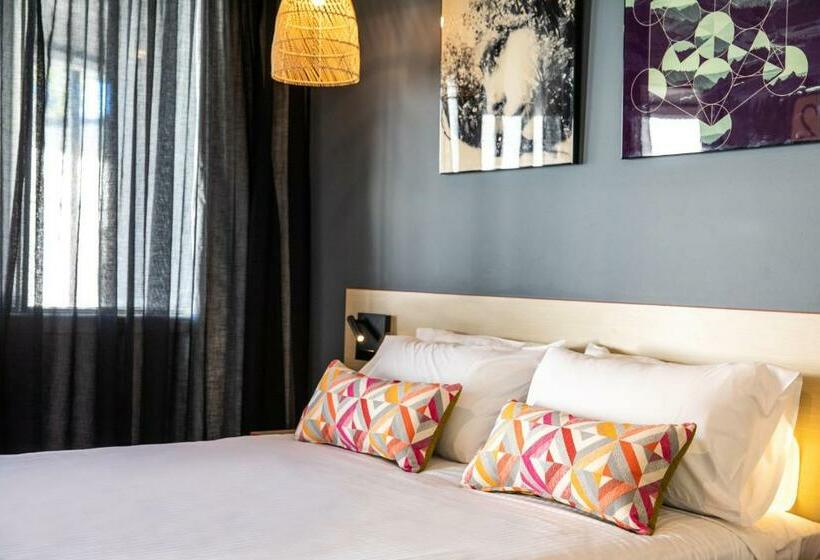 Студия Стандарт, Nightcap At Monash