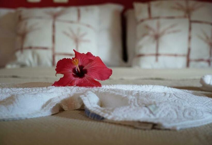 غرفة قياسية ثلاثية, Pousada Villa Do Sol