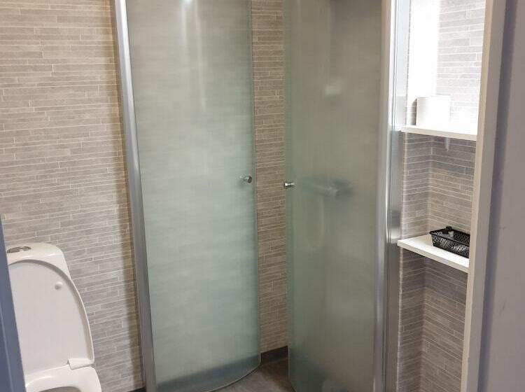 Номер Стандарт, Rasta Mariestad