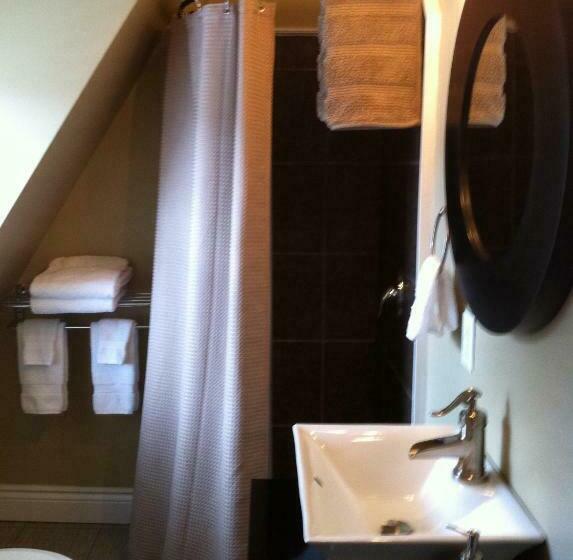 デラックスルーム, The Duckworth Inn