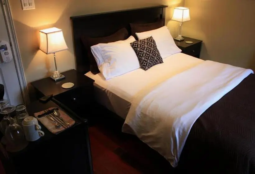 اتاق استاندارد با سرویس بهداشتی مشترک, The Duckworth Inn