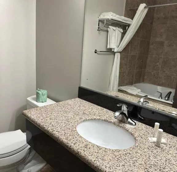 Bisneshuone, Travelodge By Wyndham Wetaskiwin