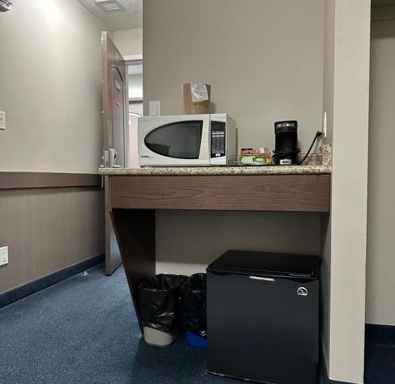 Standard Szoba, Travelodge By Wyndham Wetaskiwin