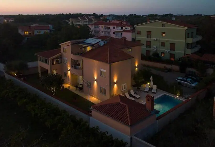 テラス付きスタンダードワンルーム, Villa Mihaela