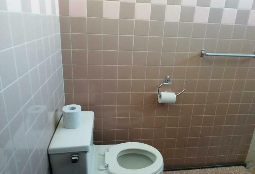 غرفة قياسية, In The Wind Hostel And Guesthouse