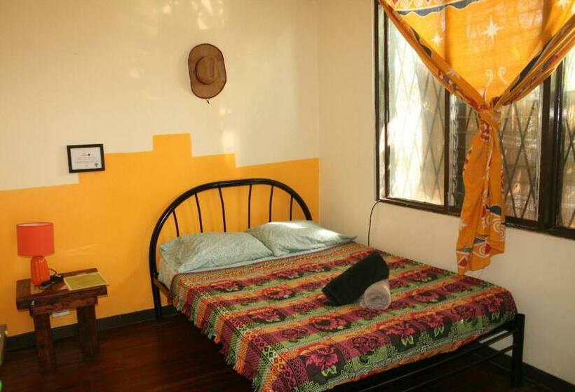스탠다드 룸 공동 욕실, In The Wind Hostel And Guesthouse