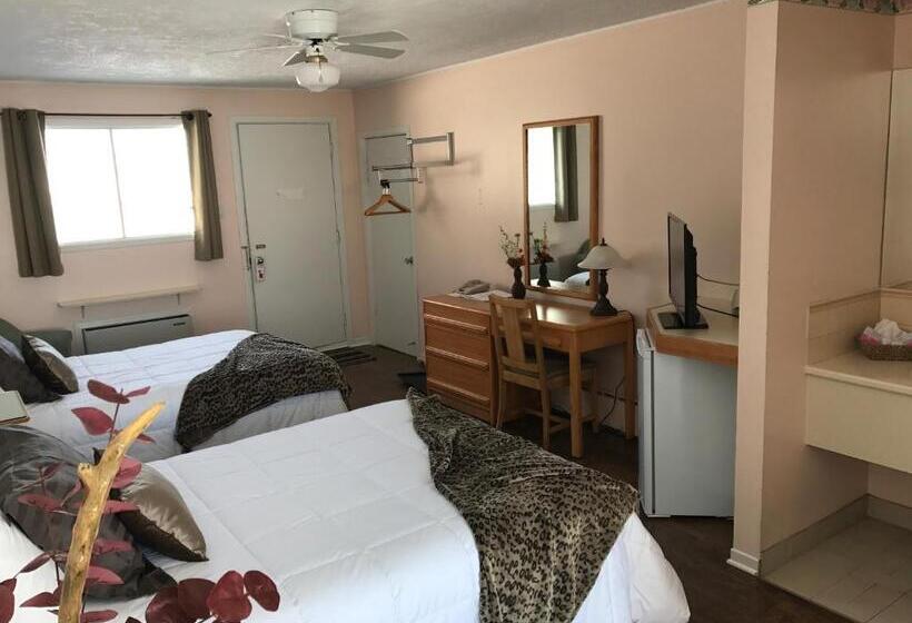 Номер Стандарт 2 Двуспальные Кровати, Motel Belle Riviere