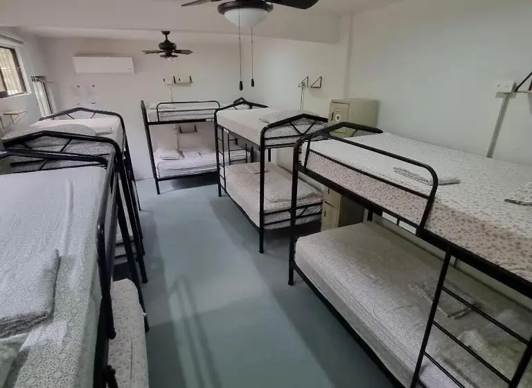 ルームシェアのワンベッド, Casa Pura Vida Surf Hostel Tamarindo Costa Rica