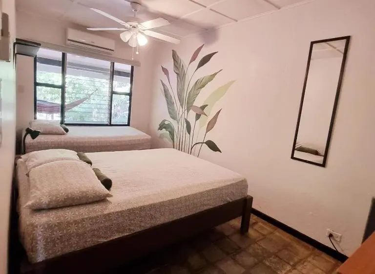 デラックスルーム, Casa Pura Vida Surf Hostel Tamarindo Costa Rica