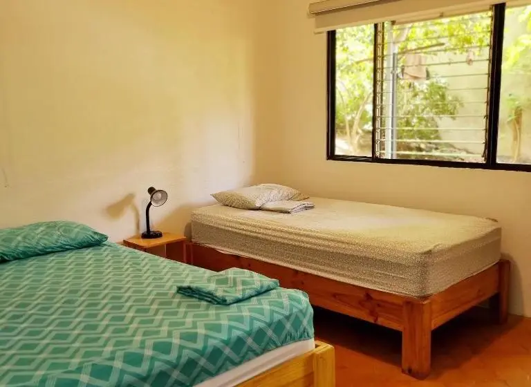 スタンダードルーム, Casa Pura Vida Surf Hostel Tamarindo Costa Rica