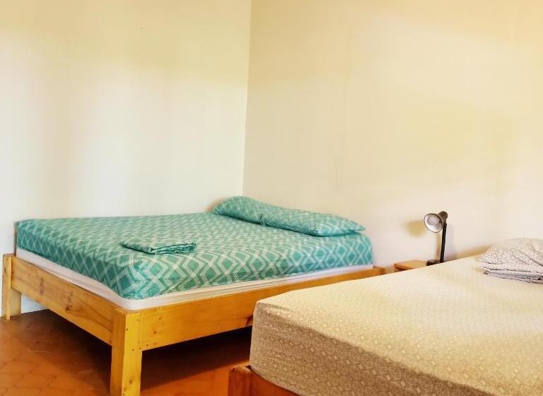 标准间, Casa Pura Vida Surf Hostel   Tamarindo Costa Rica