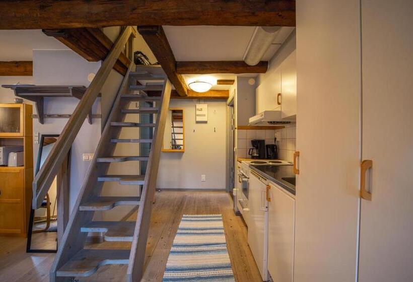 스탠다드 스튜디오, Stora Torget   Visby Lägenhetshotell