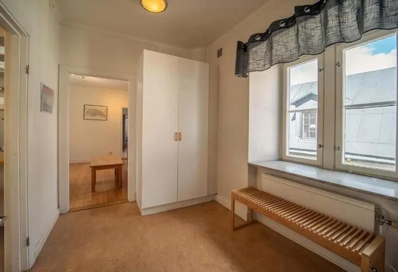 Huoneisto 1 Makuuhuone, Stora Torget Visby Lägenhetshotell
