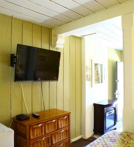 חדר סטנדרט, Swiss Chalets Motel