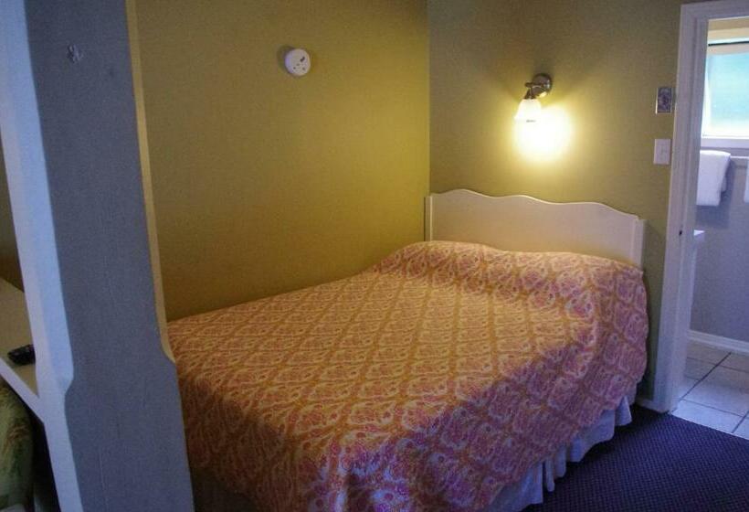스탠다드 룸, Swiss Chalets Motel