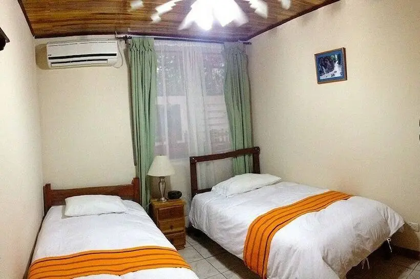 اتاق استاندارد, Turrialba Bed & Breakfast