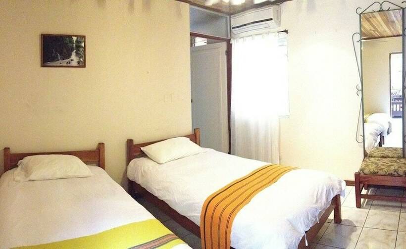اتاق استاندارد, Turrialba Bed & Breakfast
