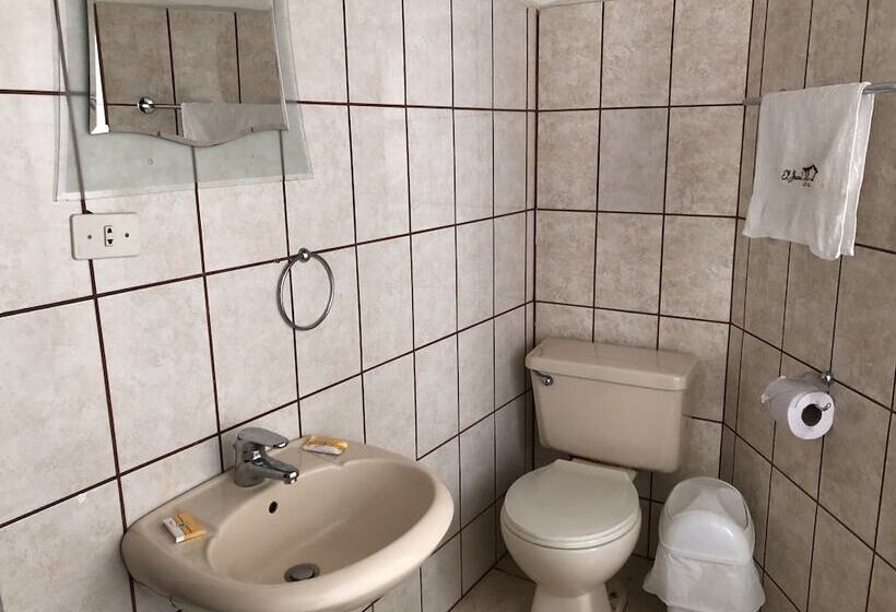 غرفة قياسية سرير مزدوج, El Jacal Backpacker