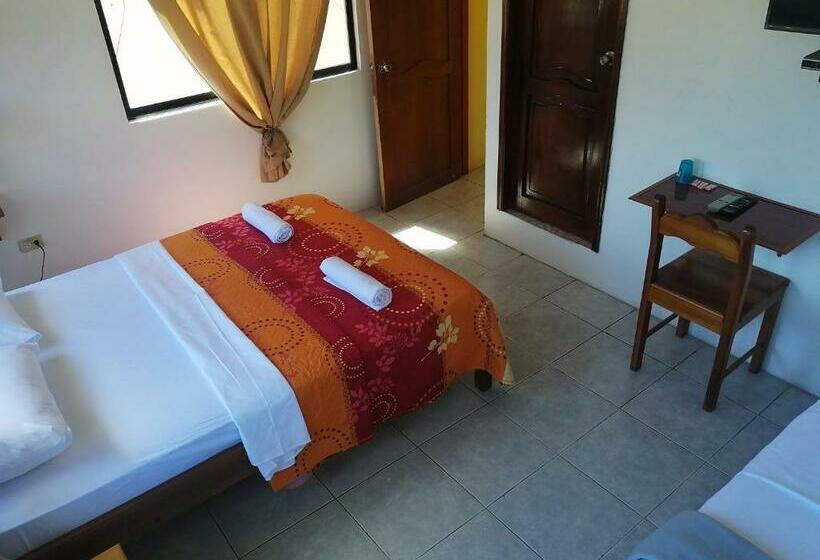 חדר סטנדרט לשלושה, Hostal La Casa De Luis