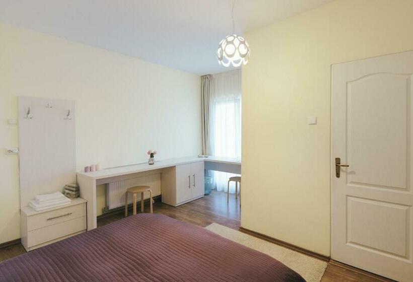 اتاق استاندارد, Camelia's Cozy Place