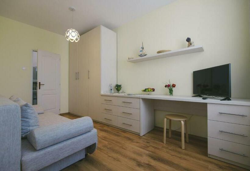 اتاق استاندارد, Camelia's Cozy Place