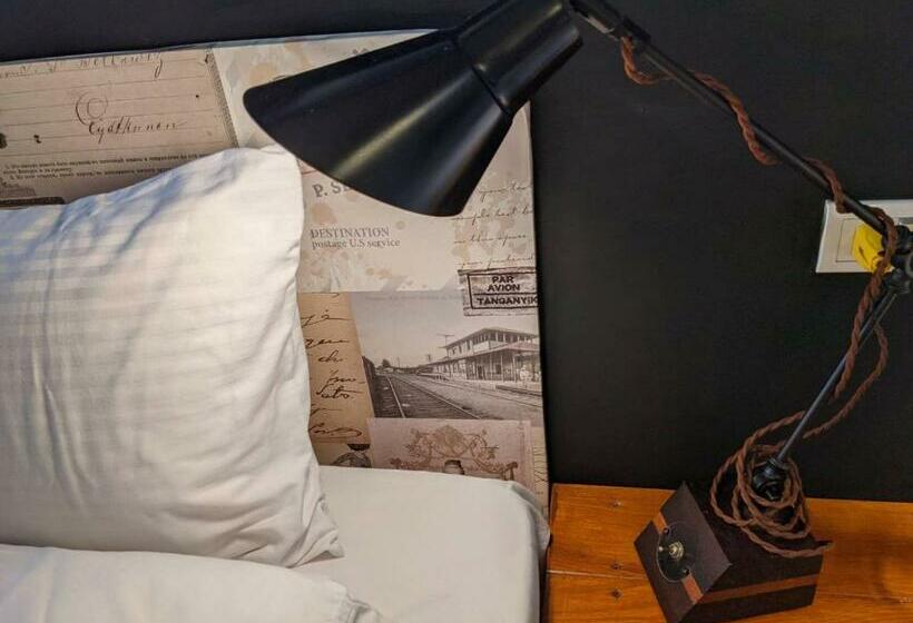 اتاق استاندارد چهار تخته, Ttdropin Homestay