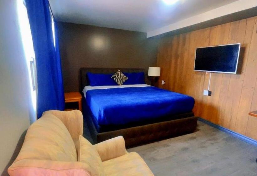 إستوديو قياسى سرير كينج, Crestwood Motel