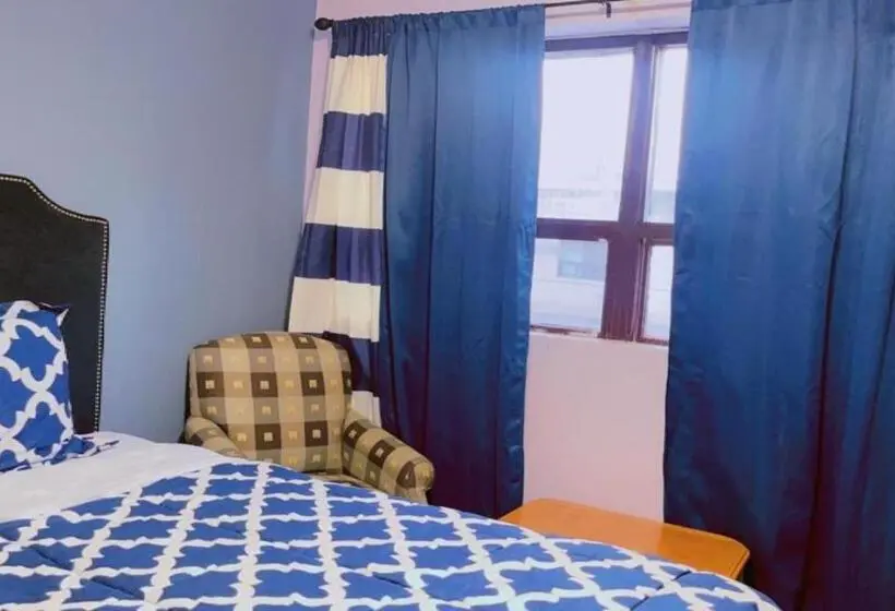 Deluxe-huone, Crestwood Motel